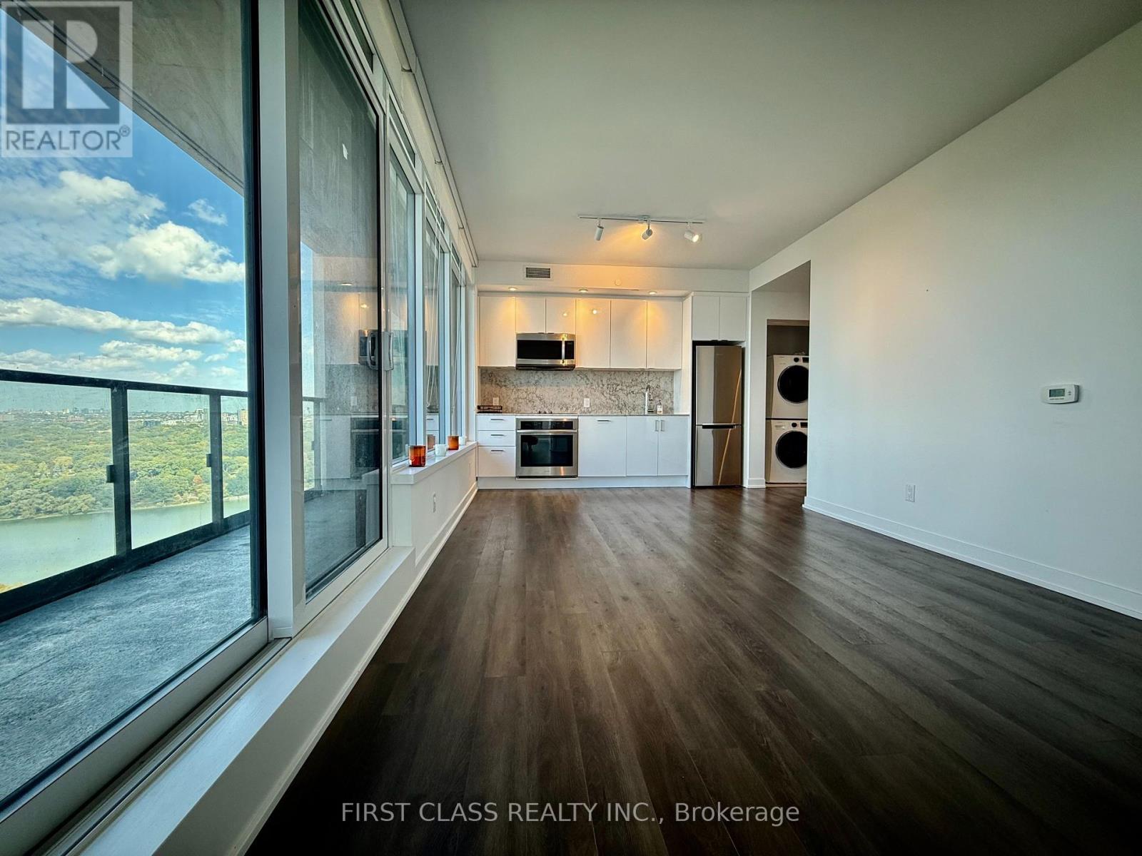 3812 - 1926 Lake Shore Boulevard W, Toronto, Ontario  M6S 0B1 - Photo 10 - W12446005