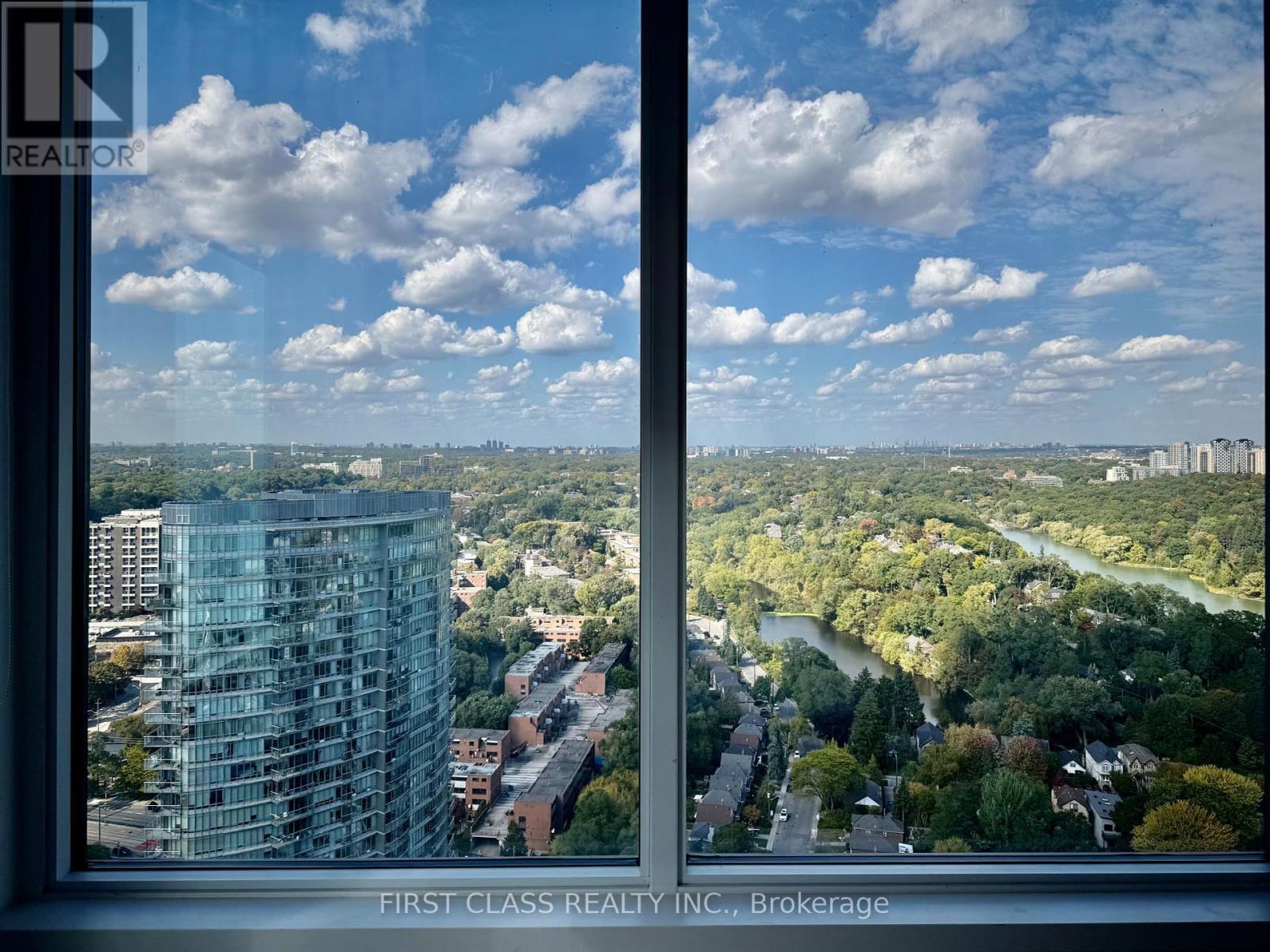3812 - 1926 Lake Shore Boulevard W, Toronto, Ontario  M6S 0B1 - Photo 13 - W12446005