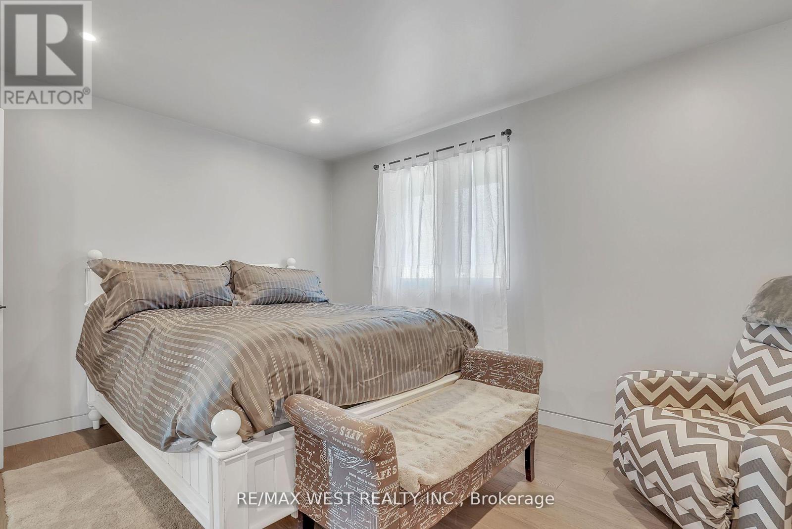 6098 Vasey Road, Springwater (Elmvale), Ontario  L0L 1P0 - Photo 6 - S12448253
