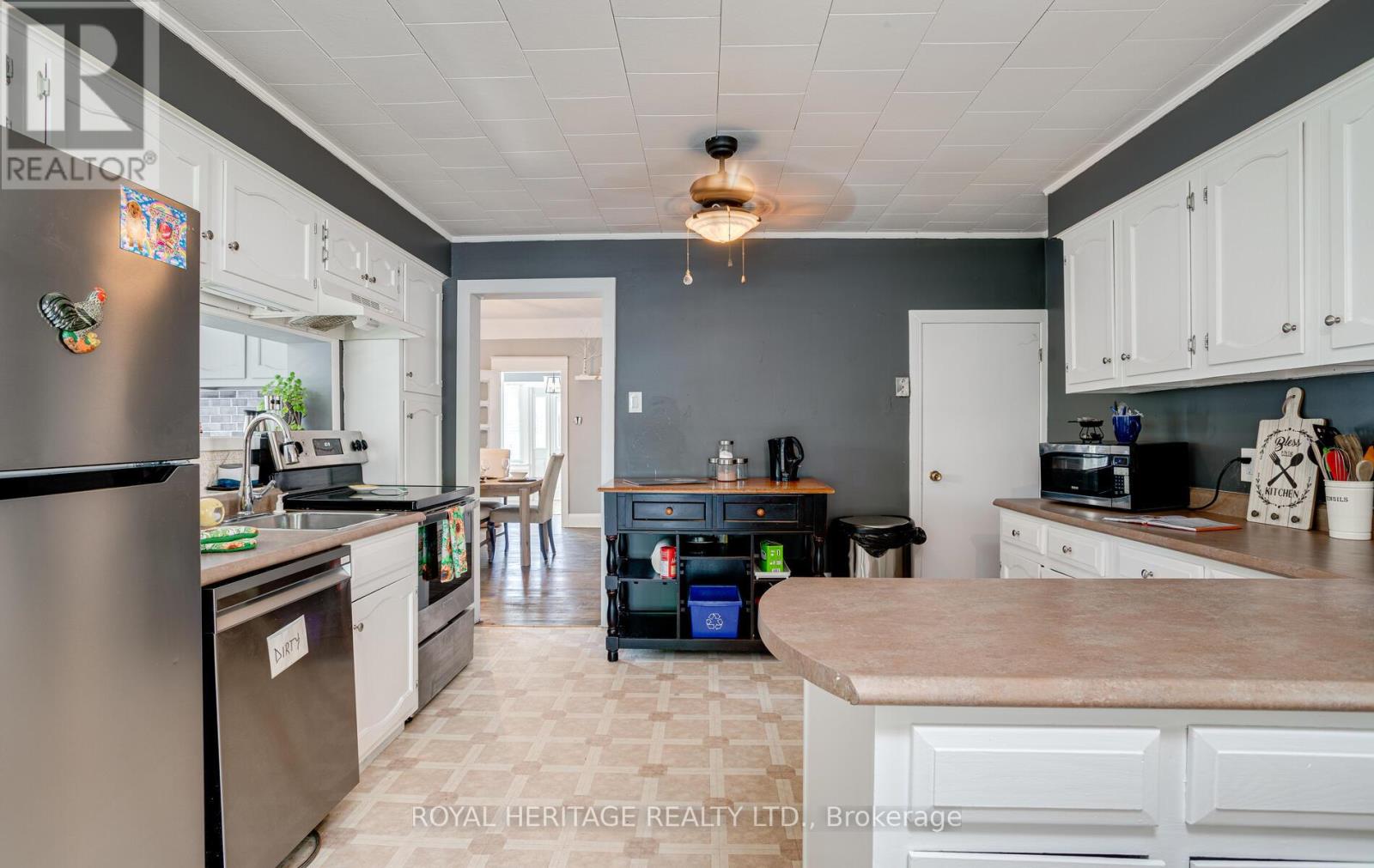 11 George Street E, Havelock-Belmont-Methuen (Havelock), Ontario  K0L 1Z0 - Photo 12 - X12448291