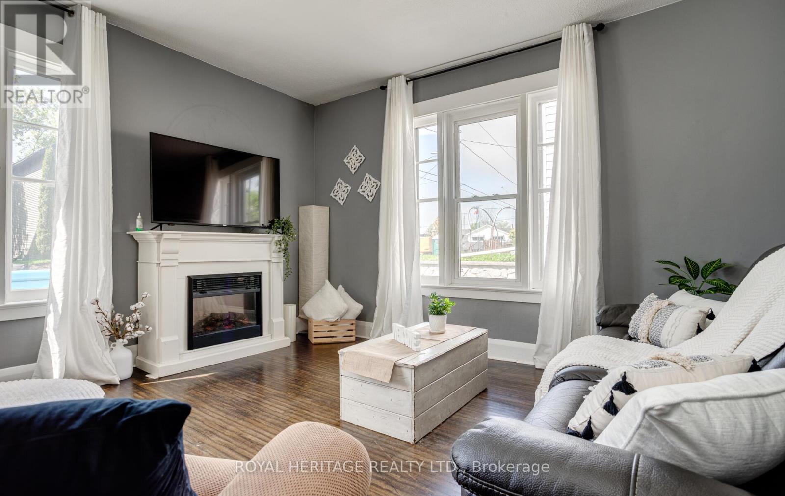 11 George Street E, Havelock-Belmont-Methuen (Havelock), Ontario  K0L 1Z0 - Photo 17 - X12448291
