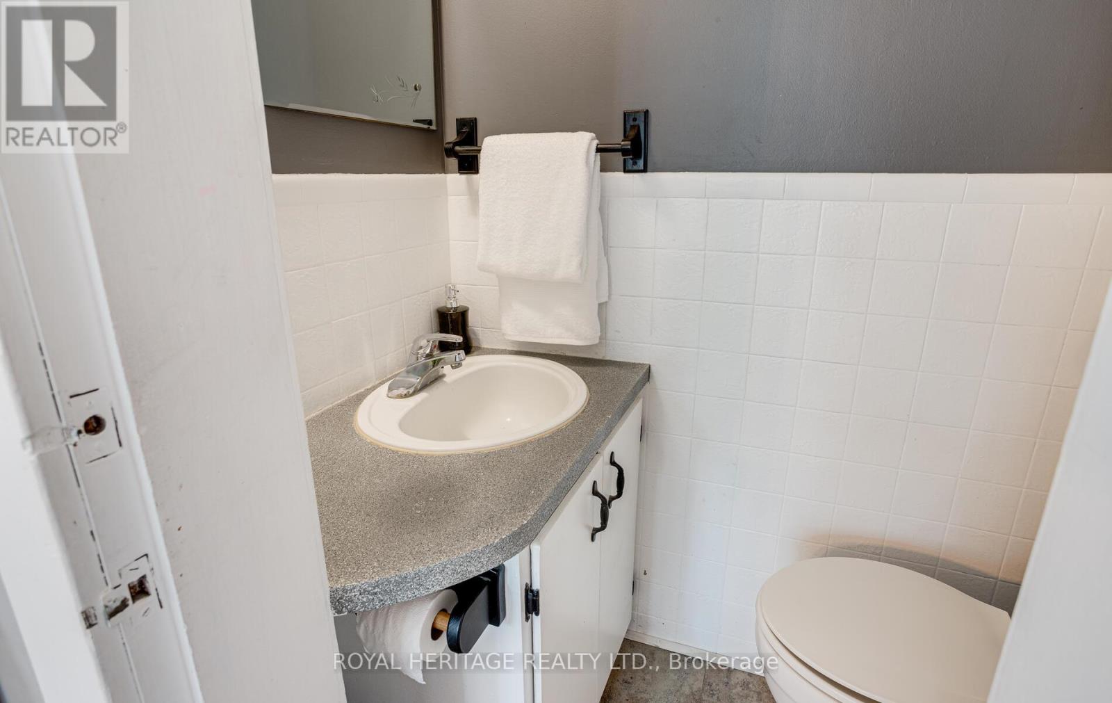 11 George Street E, Havelock-Belmont-Methuen (Havelock), Ontario  K0L 1Z0 - Photo 30 - X12448291