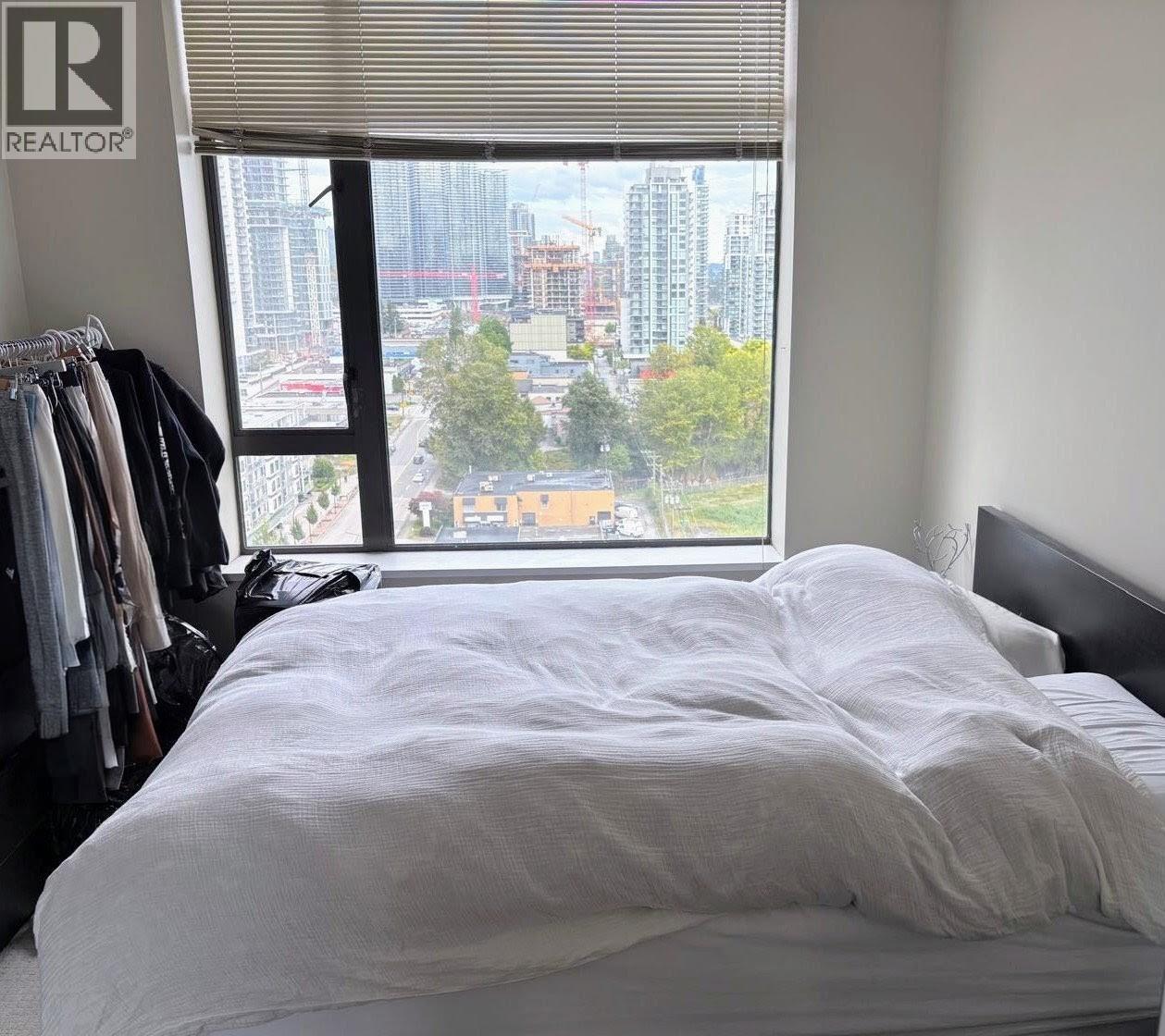 1703 4250 Dawson Street, Burnaby, British Columbia  V5C 4B1 - Photo 3 - R3054122
