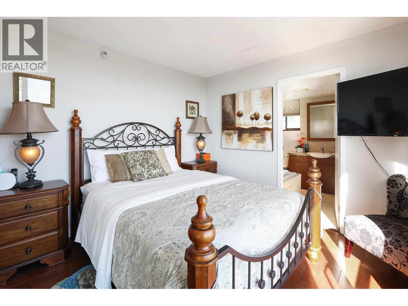 Ph 1268 W Broadway, Vancouver, British Columbia  V6H 1G6 - Photo 10 - R3054109
