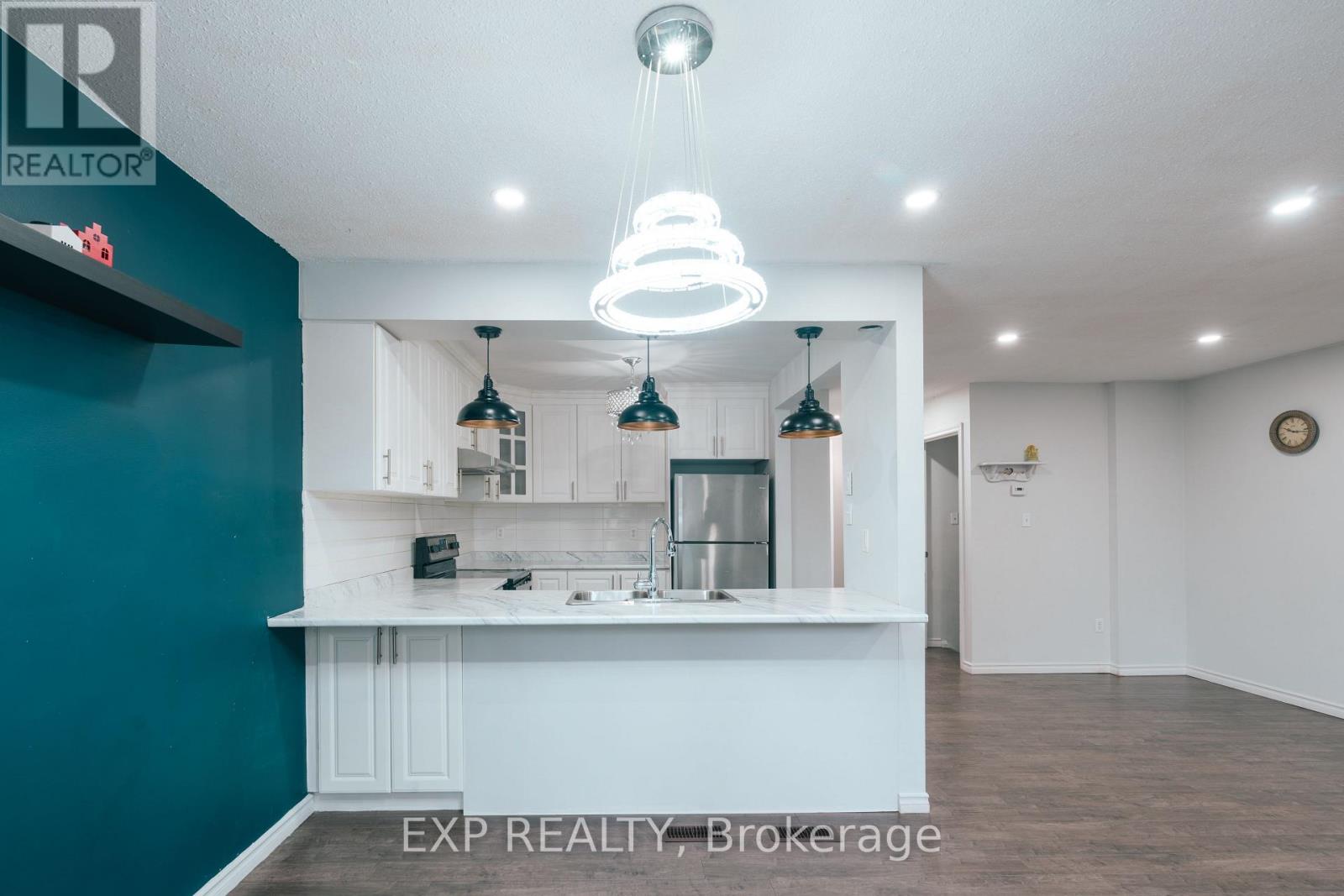 57 - 399 Vodden Street E, Brampton, Ontario  L6V 3V1 - Photo 4 - W12448207