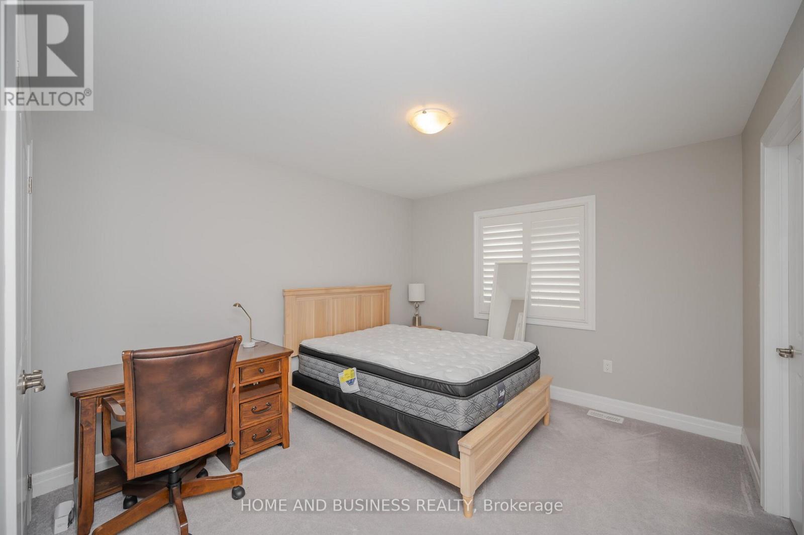 3357 Mintwood Circle, Oakville, Ontario  L6H 0N6 - Photo 17 - W12448216