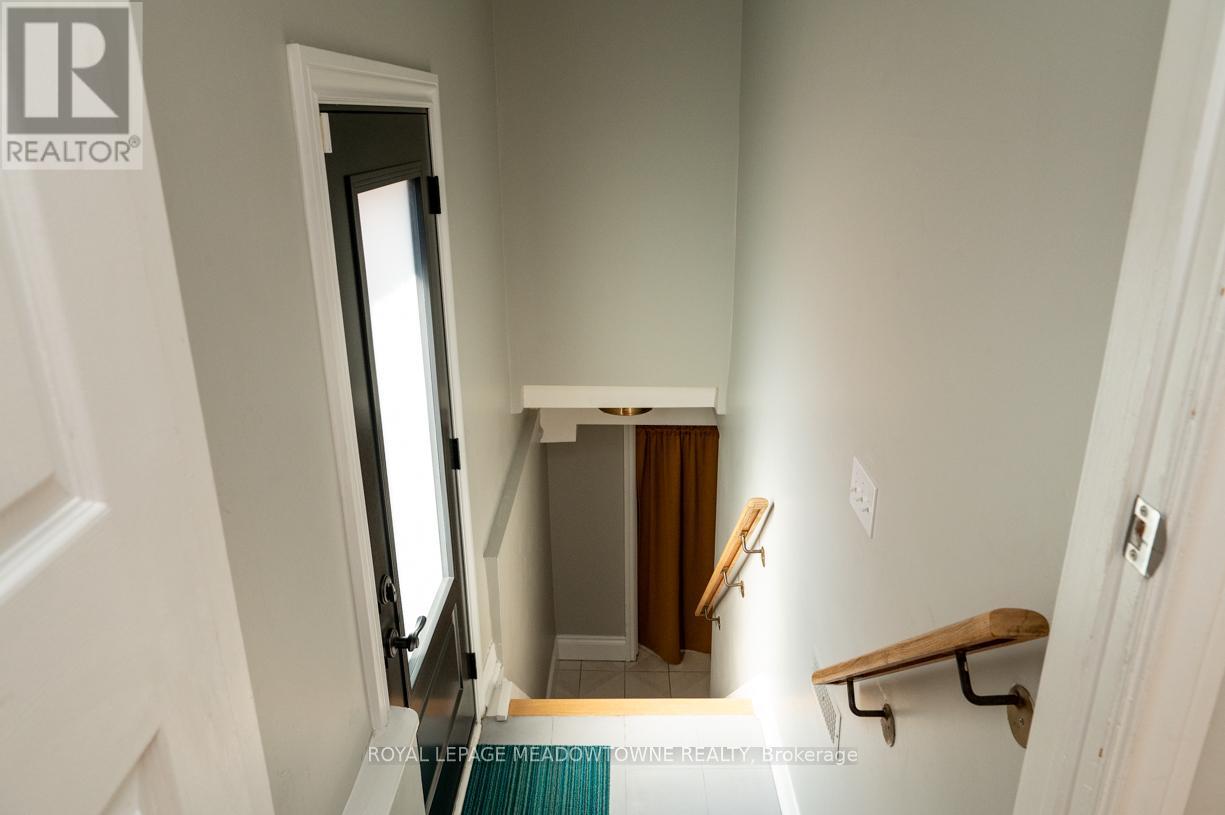17 Kersdale Avenue, Toronto (Keelesdale-Eglinton West), Ontario  M6M 1C9 - Photo 24 - W12448228