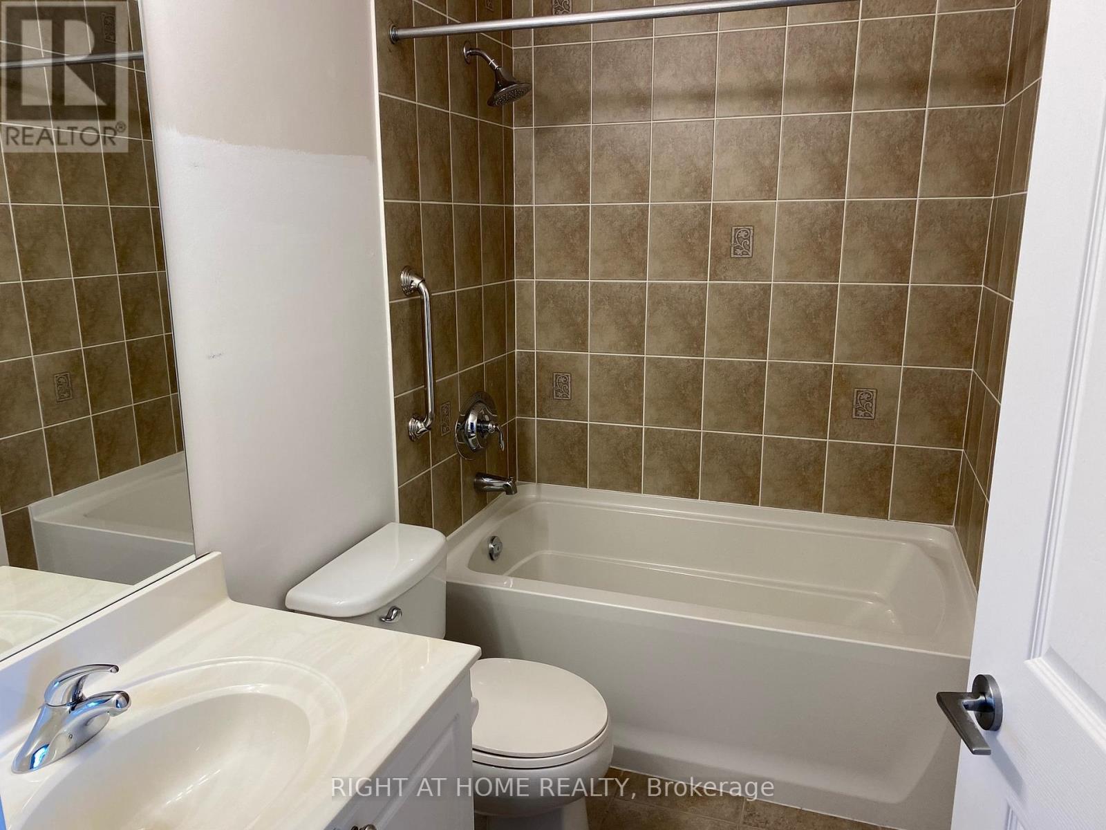 1206 - 2325 Central Park Drive, Oakville, Ontario  L6H 0E2 - Photo 11 - W12448243