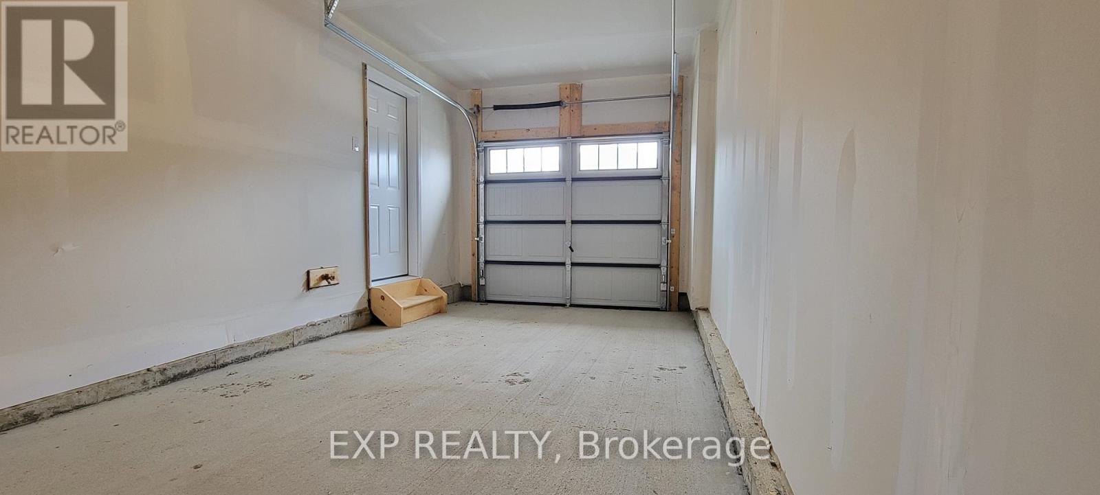 186 Conservancy Drive, Ottawa, Ontario  K2J 7M5 - Photo 26 - X12448279
