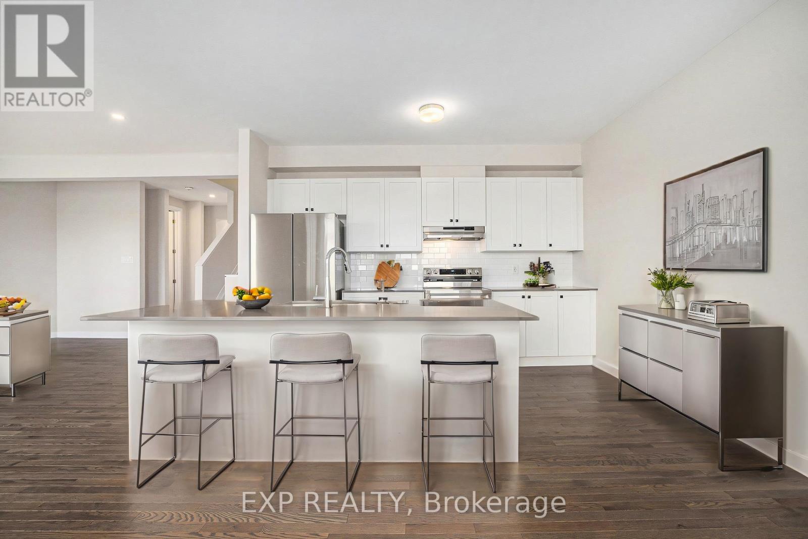 186 Conservancy Drive, Ottawa, Ontario  K2J 7M5 - Photo 5 - X12448279
