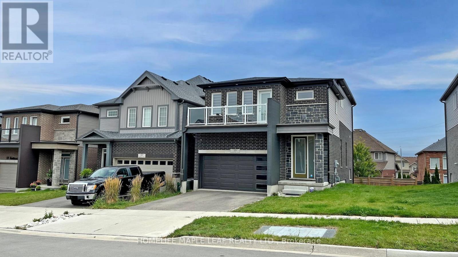 59 Saddlebrook Court, Kitchener, Ontario  N2R 0P6 - Photo 2 - X12448222