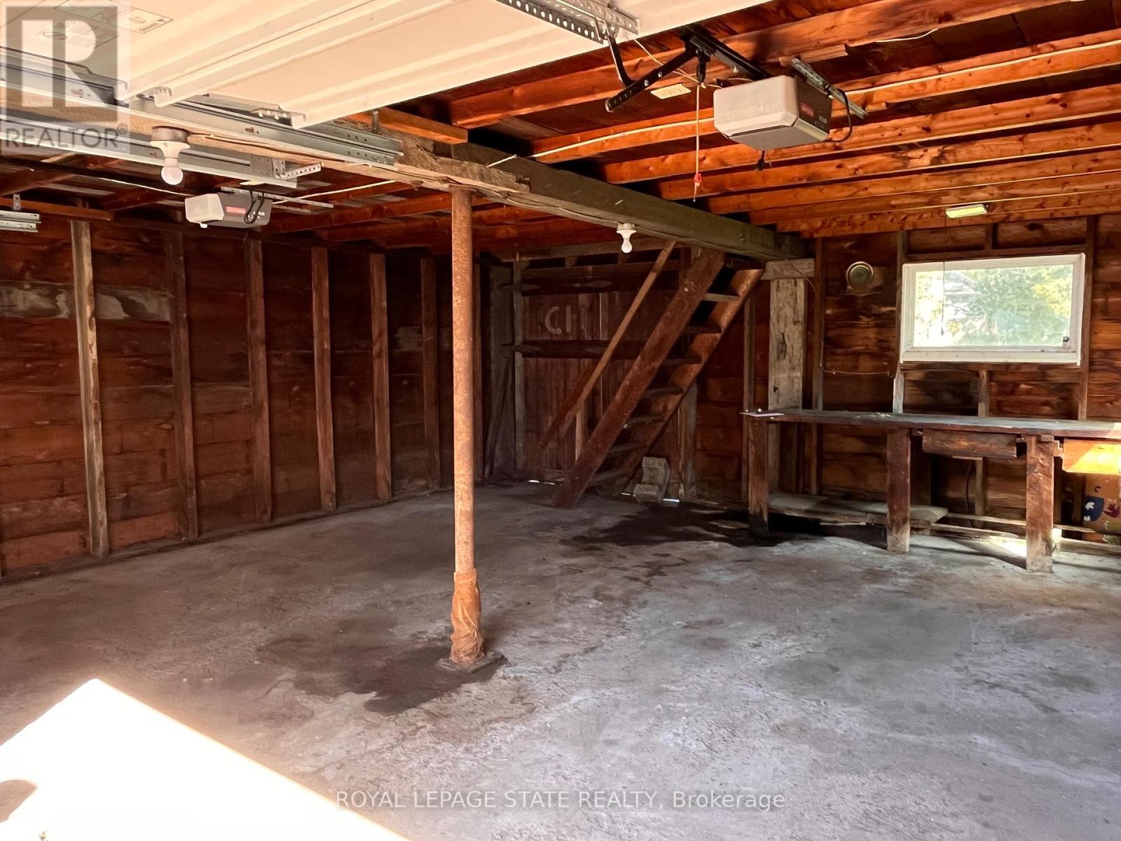 541 Broad Street E, Haldimand (Dunnville), Ontario  N1A 1G7 - Photo 36 - X12448235