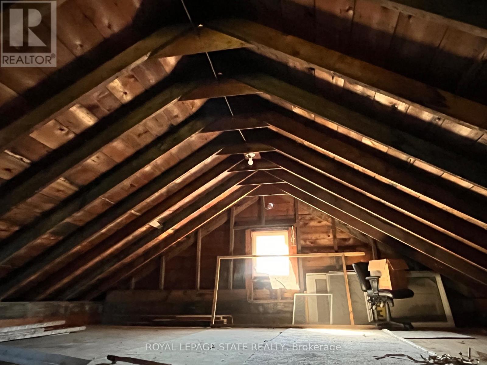 541 Broad Street E, Haldimand (Dunnville), Ontario  N1A 1G7 - Photo 38 - X12448235