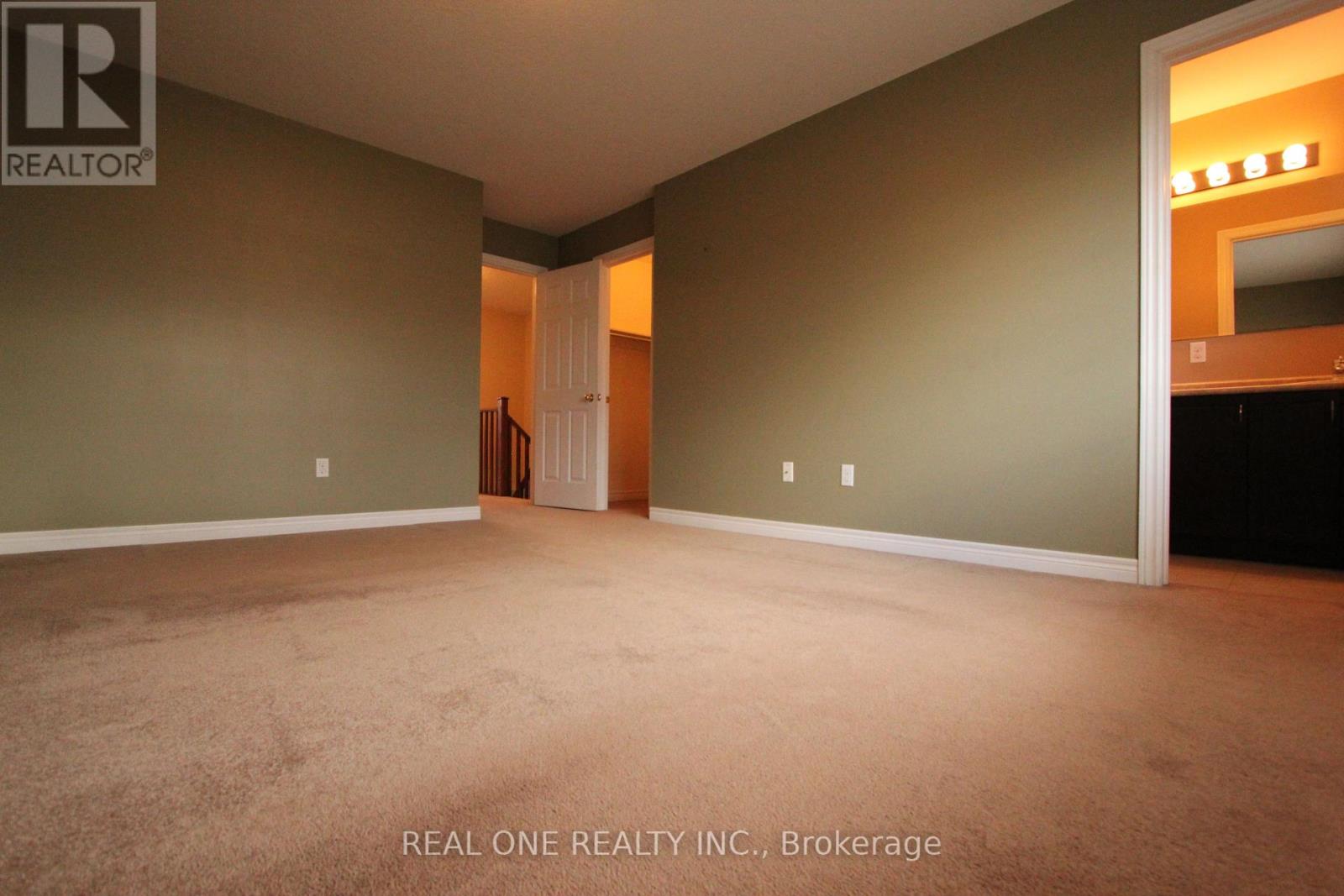 19 Browview Drive, Hamilton, Ontario  L8B 0L4 - Photo 13 - X12448250