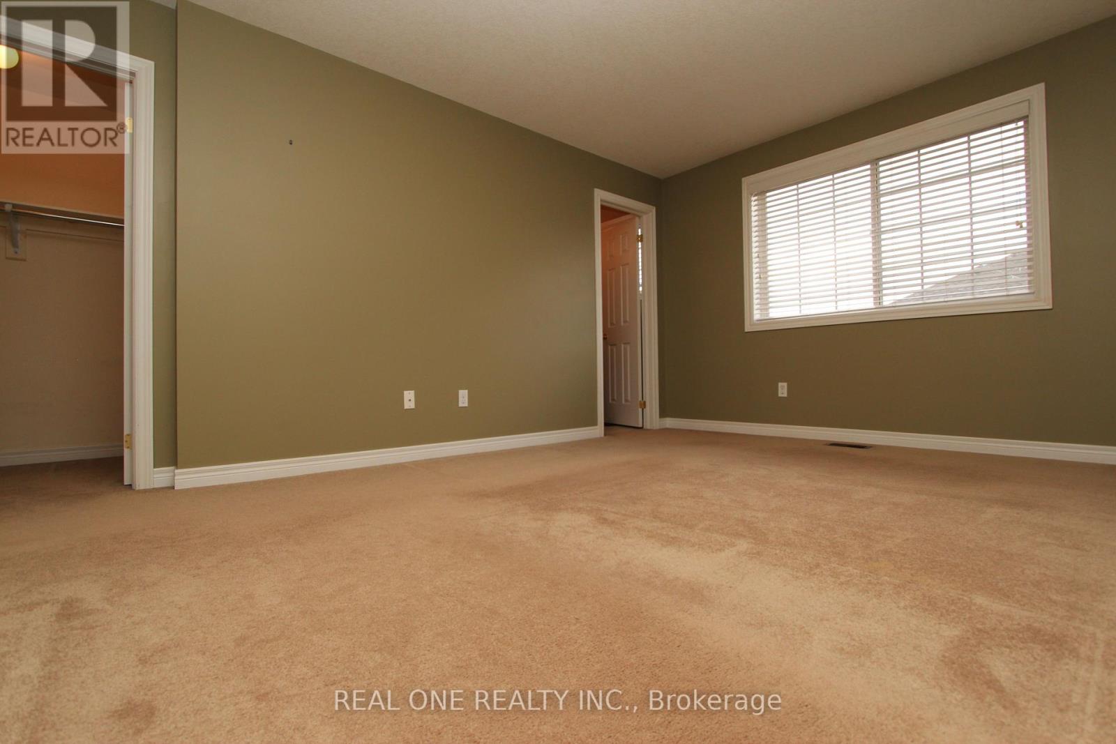 19 Browview Drive, Hamilton, Ontario  L8B 0L4 - Photo 14 - X12448250