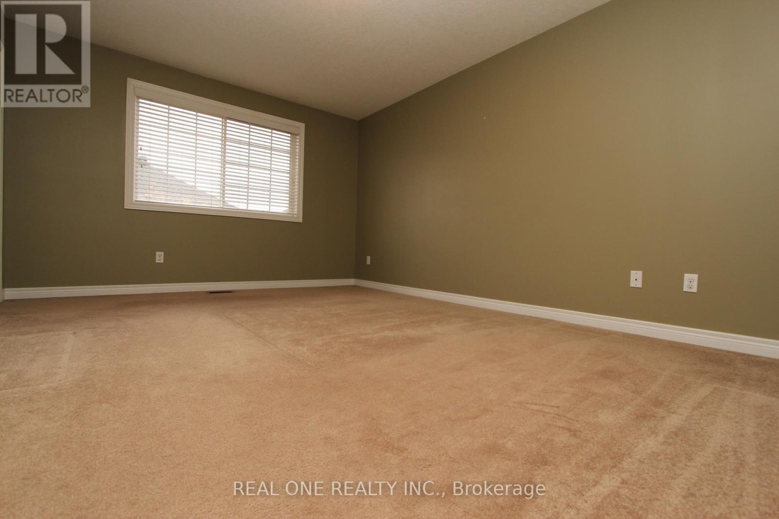19 Browview Drive, Hamilton, Ontario  L8B 0L4 - Photo 15 - X12448250