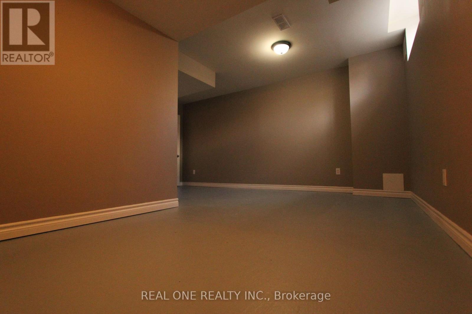 19 Browview Drive, Hamilton, Ontario  L8B 0L4 - Photo 32 - X12448250