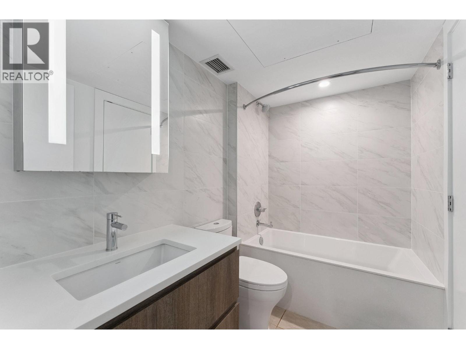 111 2060 Curling Road, North Vancouver, British Columbia  V7P 0E1 - Photo 25 - R3055919