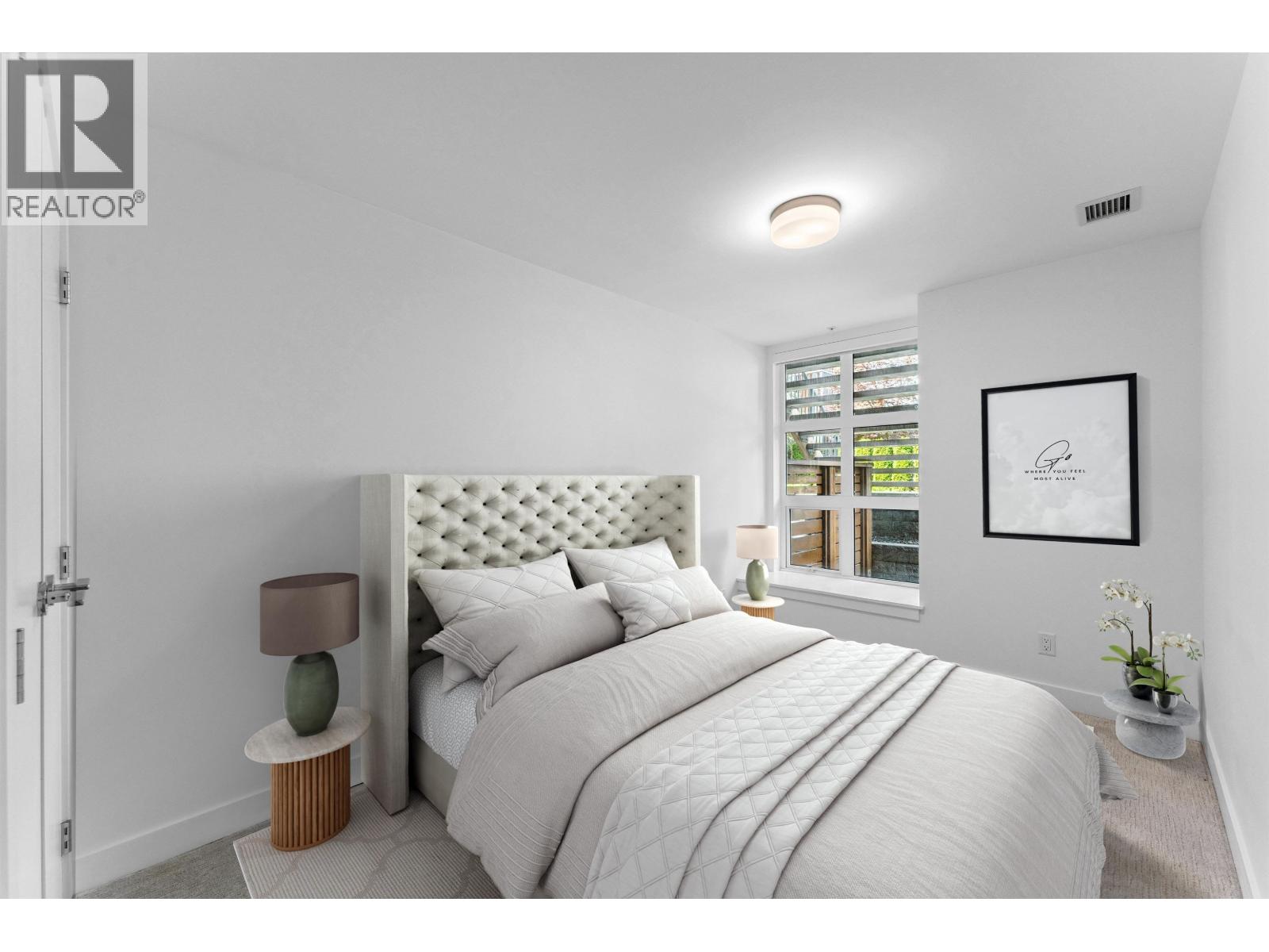 111 2060 Curling Road, North Vancouver, British Columbia  V7P 0E1 - Photo 5 - R3055919