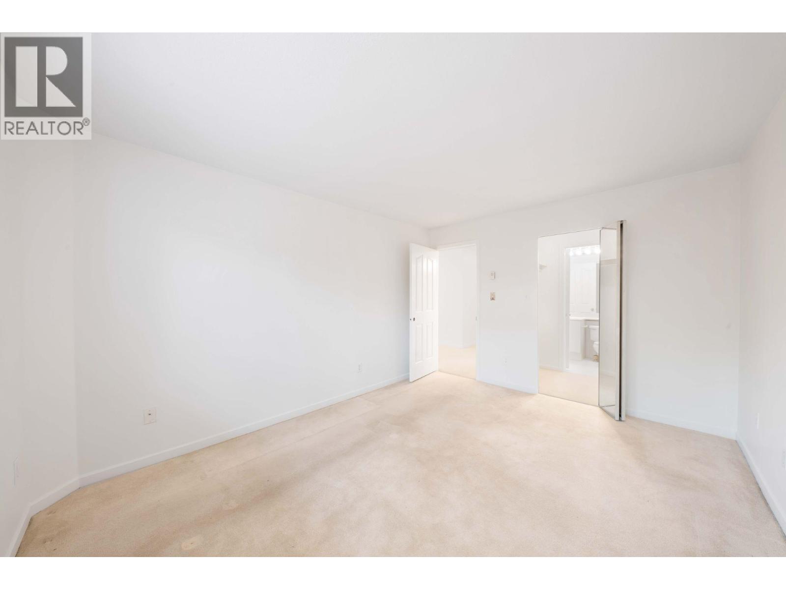 109 315 E 3rd Street, North Vancouver, British Columbia  V7L 1G1 - Photo 15 - R3055936