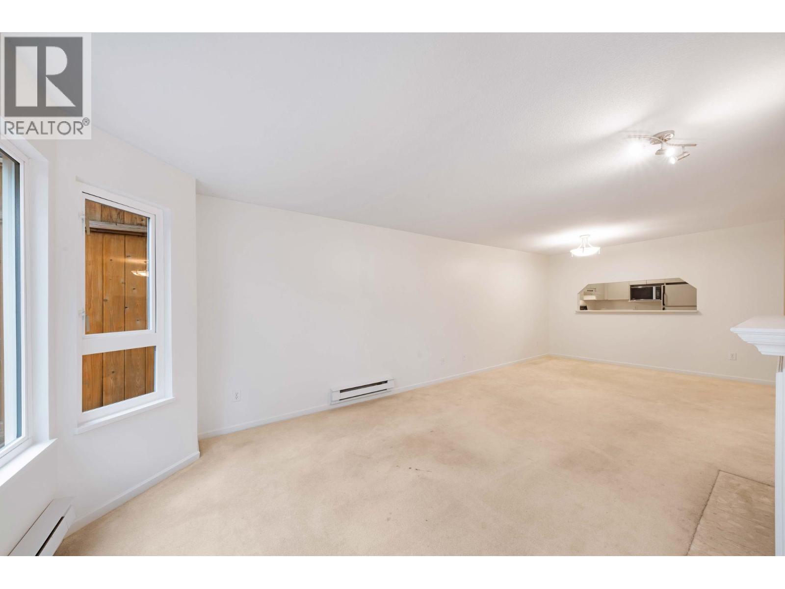 109 315 E 3rd Street, North Vancouver, British Columbia  V7L 1G1 - Photo 7 - R3055936