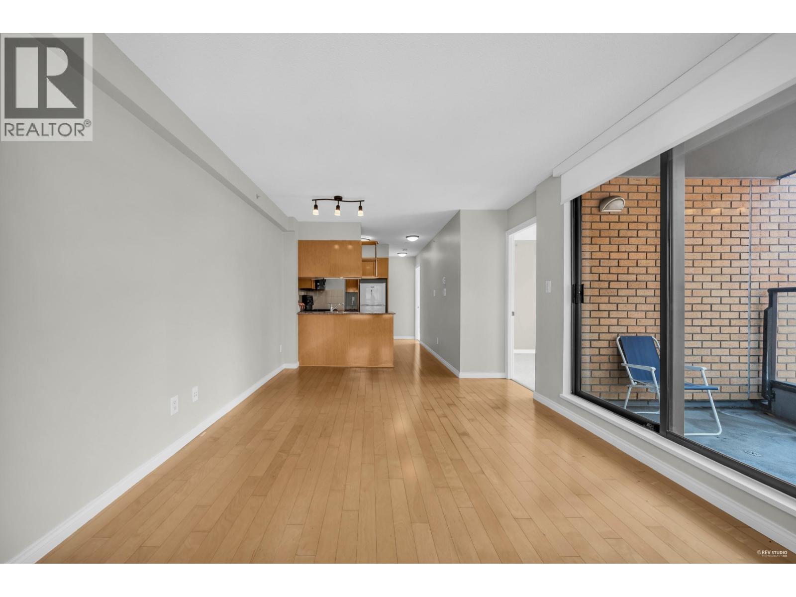 1608 1189 Howe Street, Vancouver, British Columbia  V6Z 2X4 - Photo 4 - R3055957