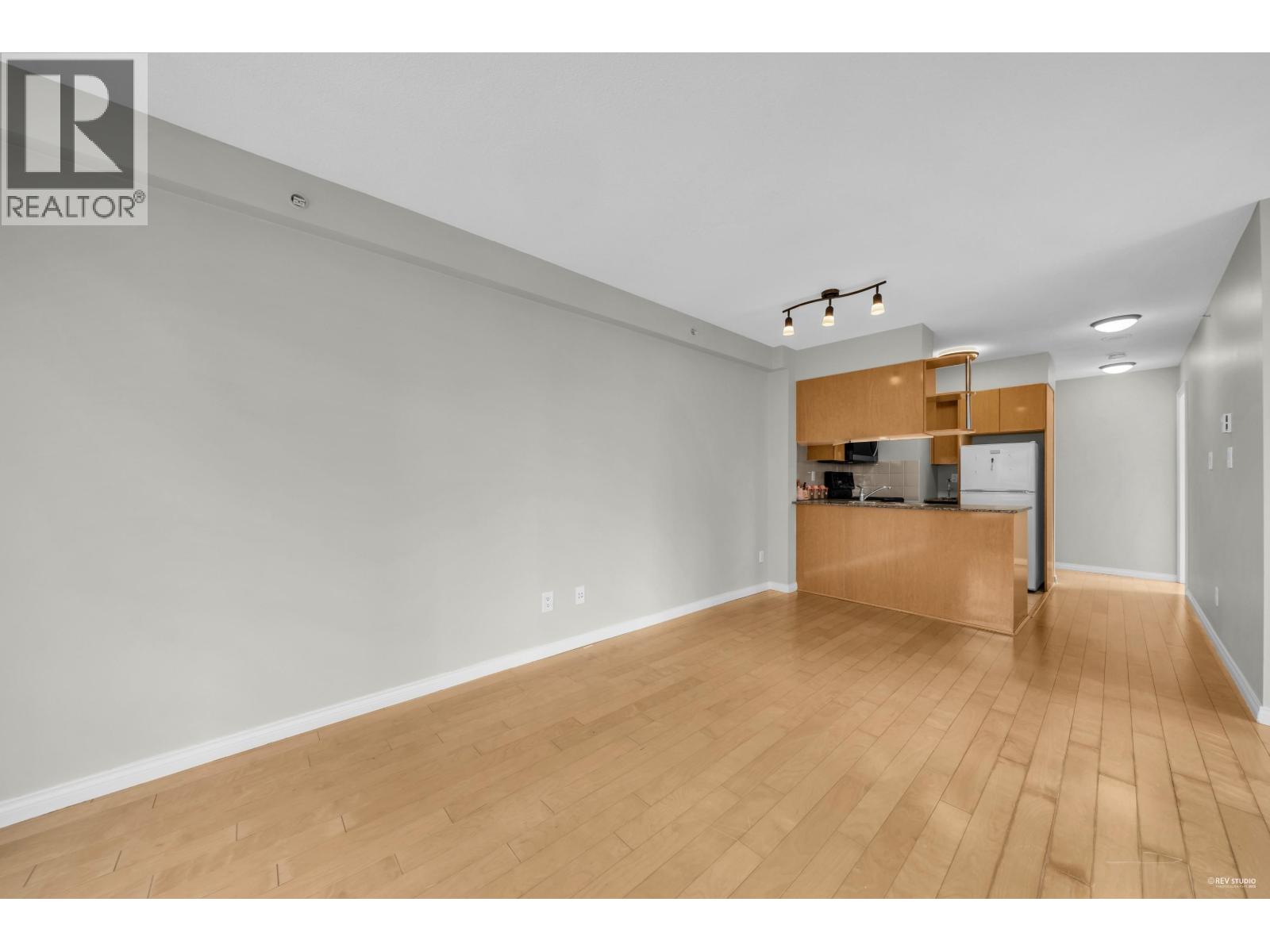 1608 1189 Howe Street, Vancouver, British Columbia  V6Z 2X4 - Photo 5 - R3055957
