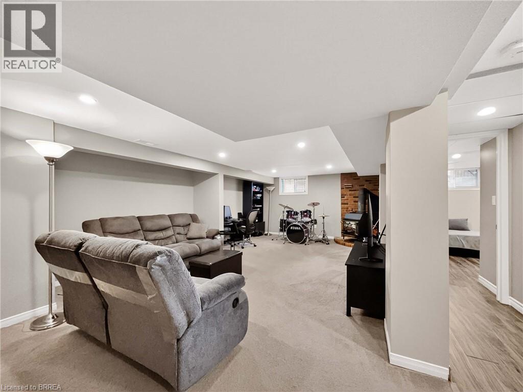 6 Sherry Lane, Brantford, Ontario  N3R 2T2 - Photo 19 - 40756750
