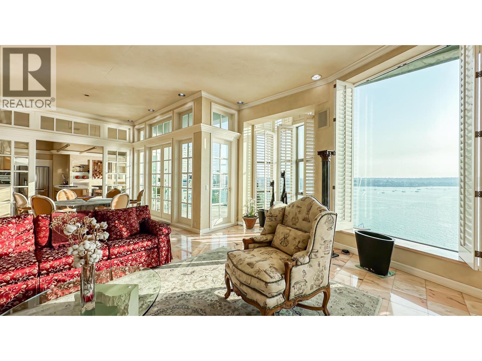 17 1861 Beach Avenue, Vancouver, British Columbia  V7Y 1B8 - Photo 6 - R3055949