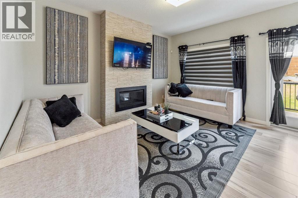 428 Chinook Gate Square, Airdrie, Alberta  T4B 4V9 - Photo 10 - A2260858
