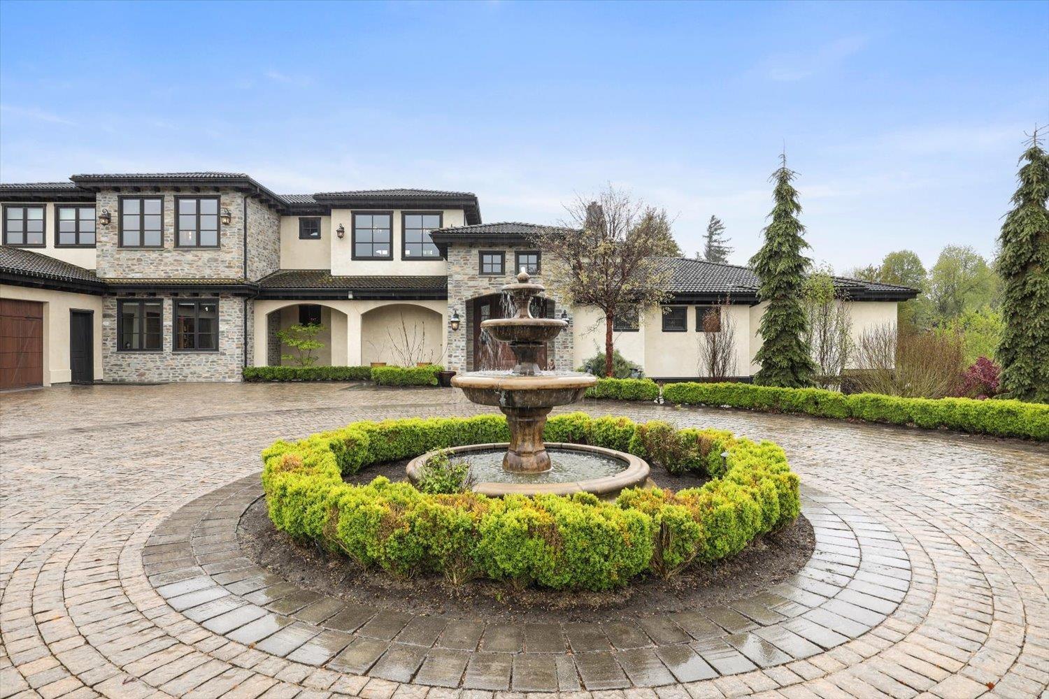30736 Burgess Avenue, Abbotsford, British Columbia  V4X 2A6 - Photo 3 - R3055633