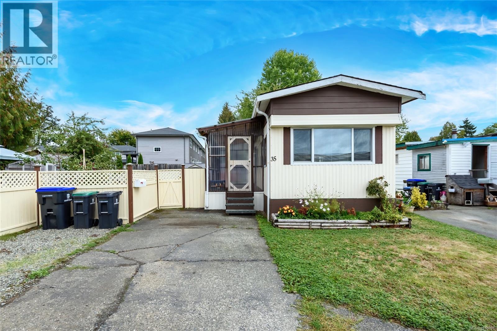 35 1180 Edgett Rd, Courtenay, British Columbia