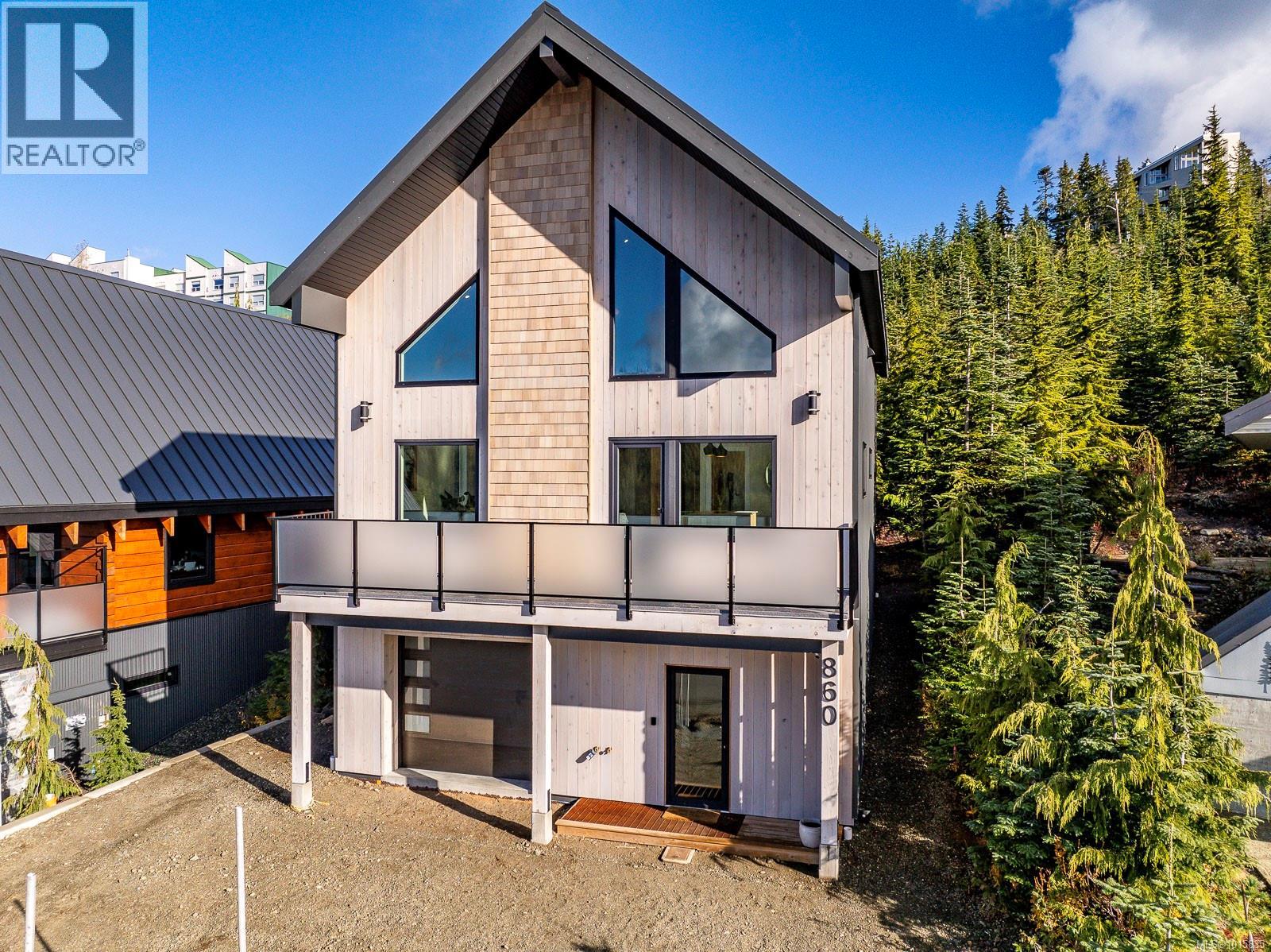 860 Cruikshank Ridge, Courtenay, British Columbia