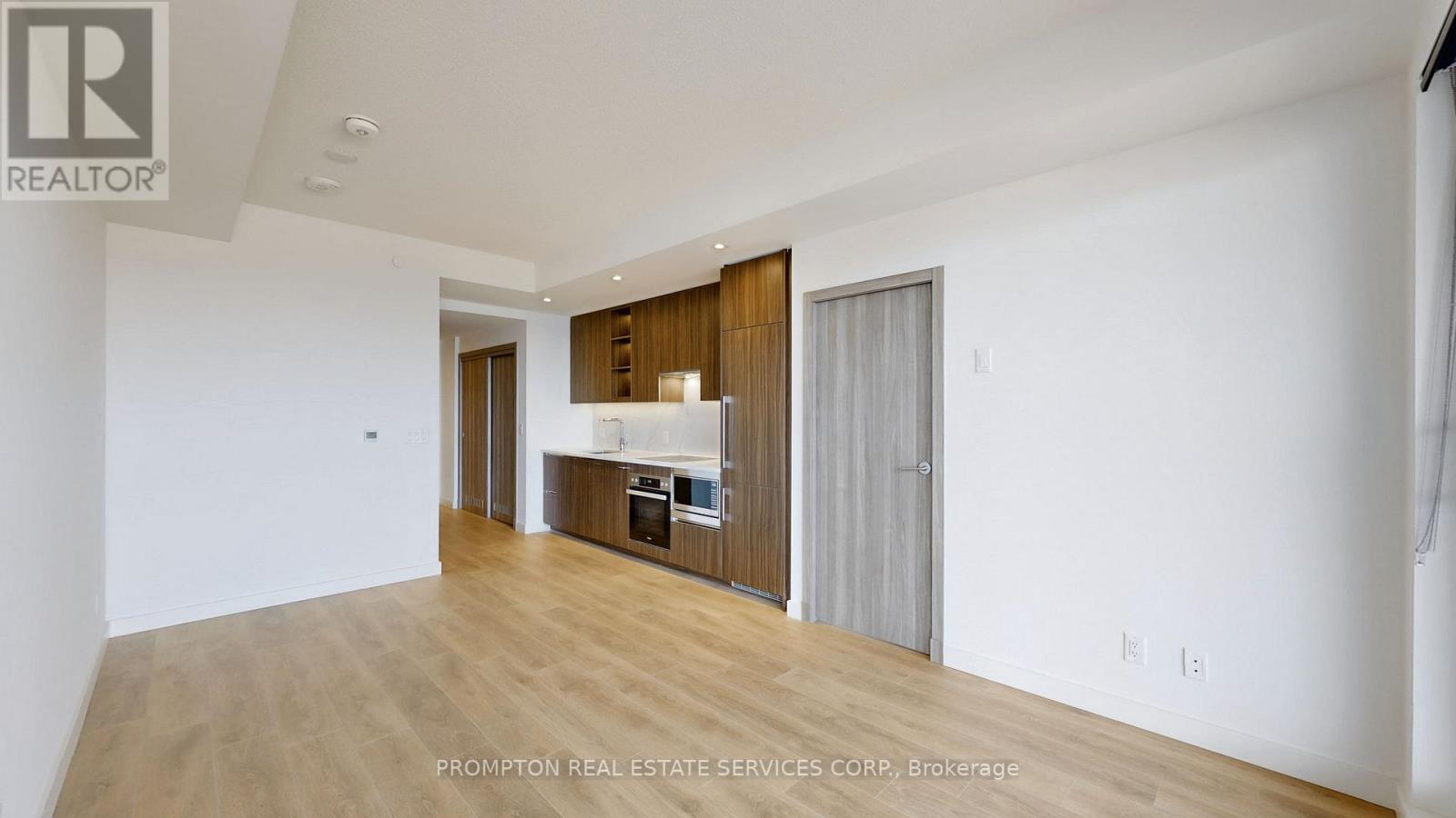 2110 - 27 Mcmahon Drive, Toronto, Ontario  M2K 0J2 - Photo 17 - C12448287
