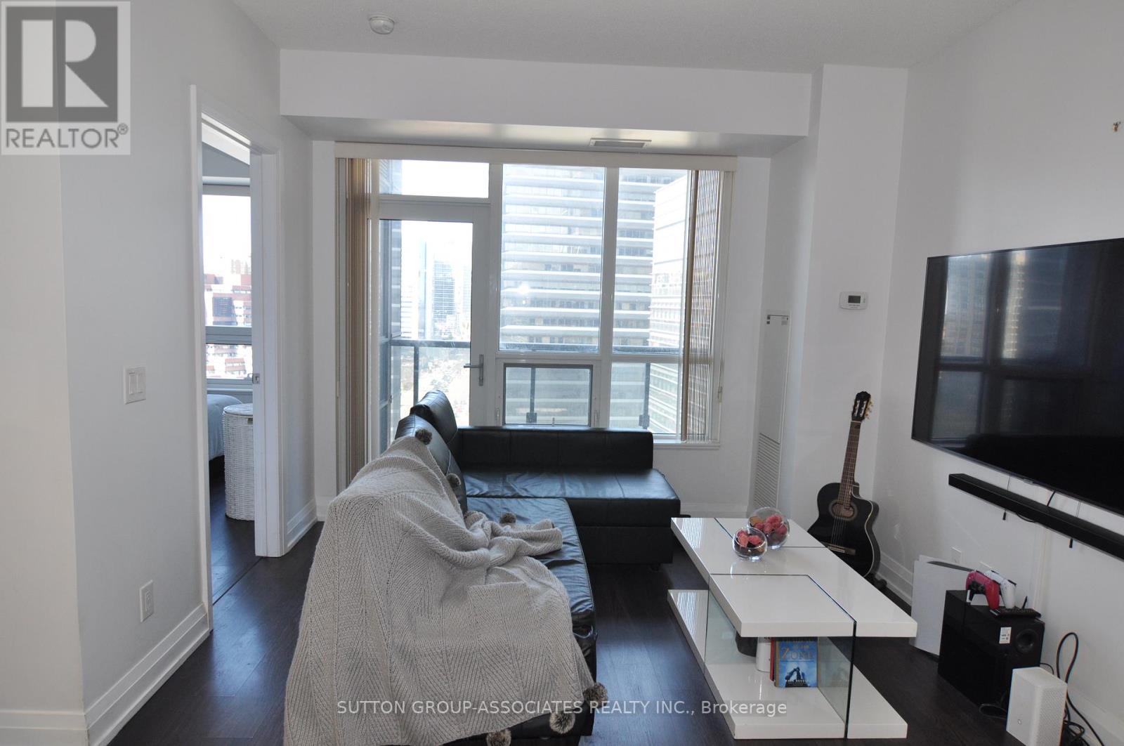 1303 - 2 Anndale Drive, Toronto, Ontario  M2N 0G5 - Photo 10 - C12448298