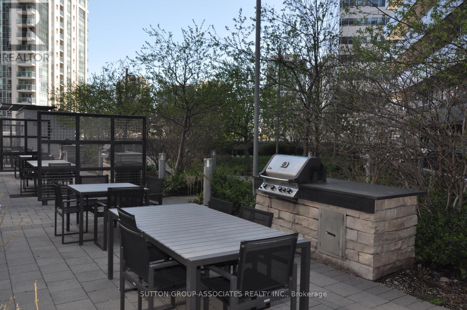1303 - 2 Anndale Drive, Toronto, Ontario  M2N 0G5 - Photo 22 - C12448298