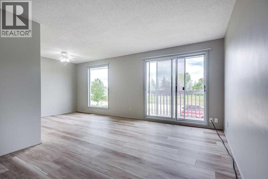 5210 61 Avenue, Olds, Alberta  T4H 1L3 - Photo 10 - A2249896