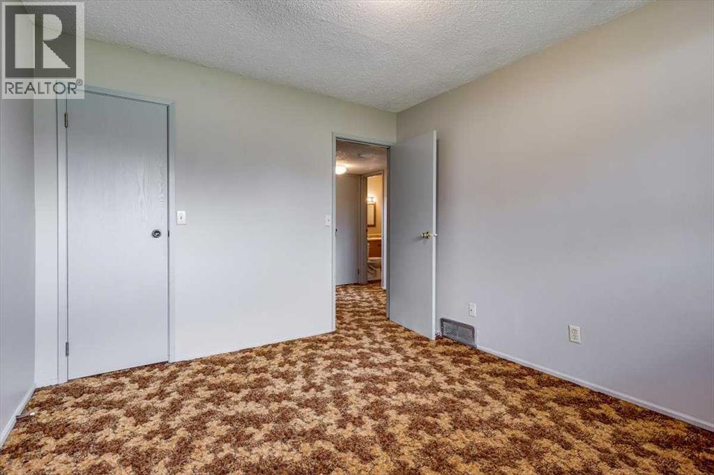 5210 61 Avenue, Olds, Alberta  T4H 1L3 - Photo 22 - A2249896