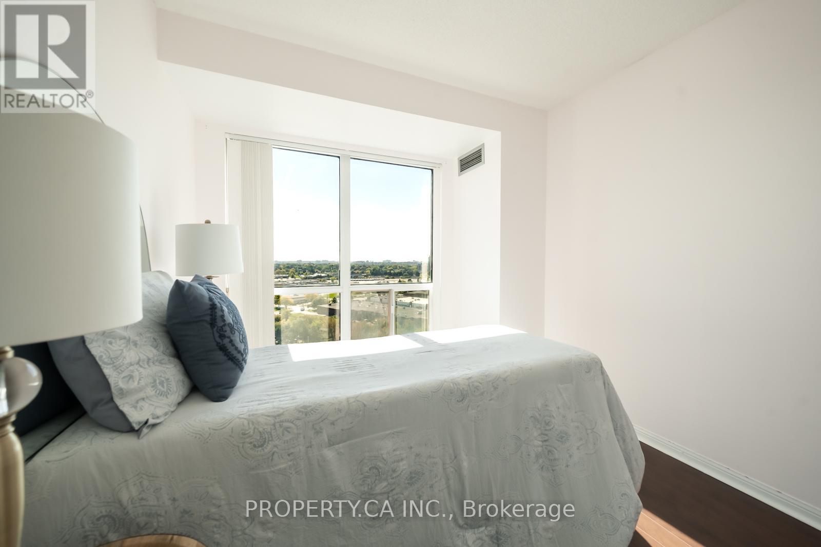 1707 - 8 Lee Centre Drive, Toronto, Ontario  M1H 3J1 - Photo 4 - E12416930