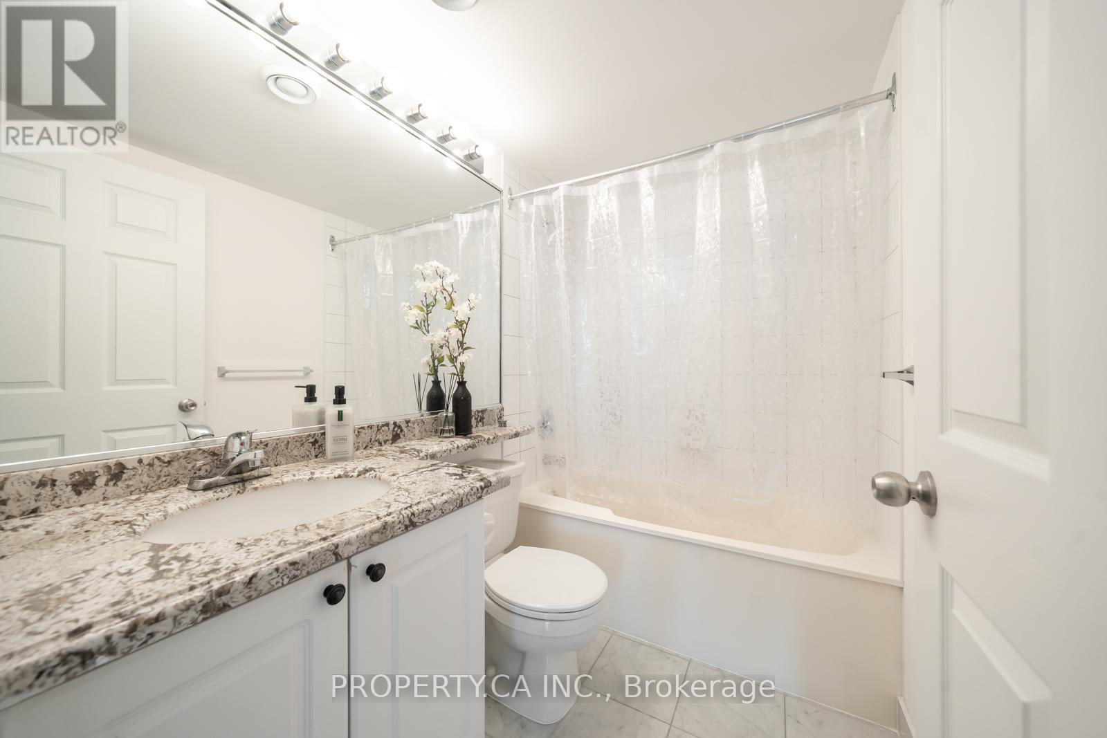1707 - 8 Lee Centre Drive, Toronto, Ontario  M1H 3J1 - Photo 7 - E12416930