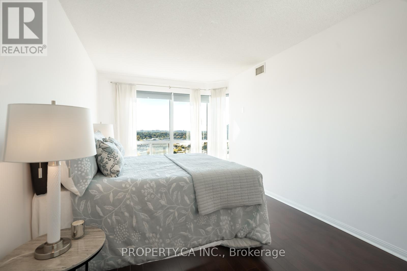 1707 - 8 Lee Centre Drive, Toronto, Ontario  M1H 3J1 - Photo 10 - E12417240