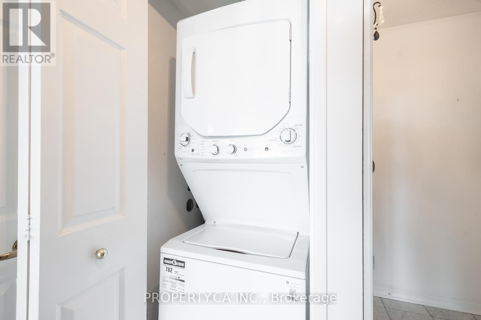 1707 - 8 Lee Centre Drive, Toronto, Ontario  M1H 3J1 - Photo 30 - E12417240