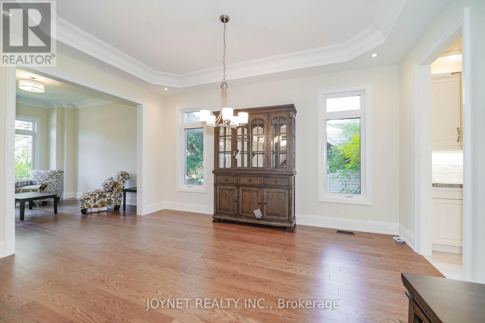 535 Rougemount Drive, Pickering (Rosebank), Ontario  L1W 2C1 - Photo 11 - E12448269