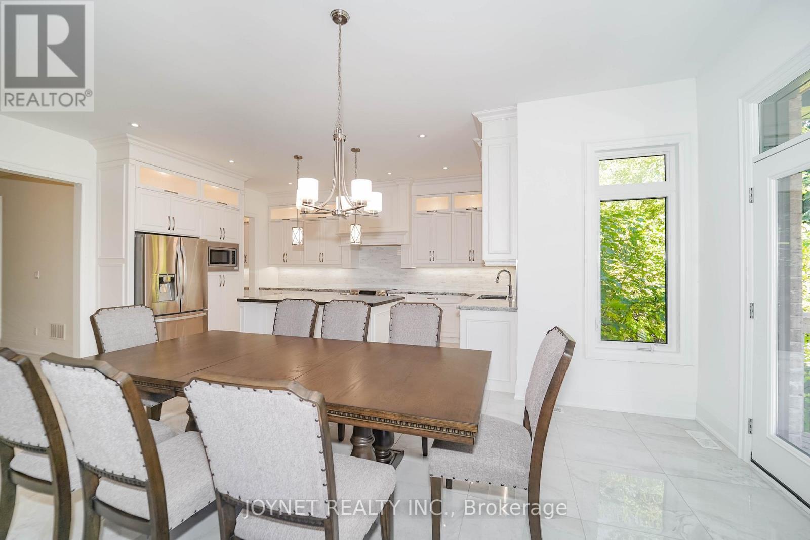 535 Rougemount Drive, Pickering (Rosebank), Ontario  L1W 2C1 - Photo 17 - E12448269