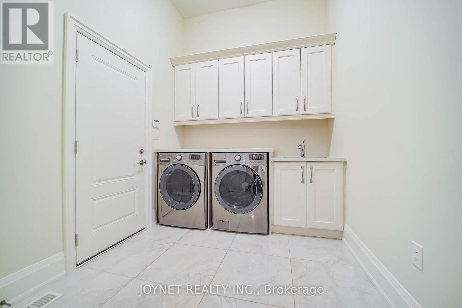 535 Rougemount Drive, Pickering (Rosebank), Ontario  L1W 2C1 - Photo 22 - E12448269