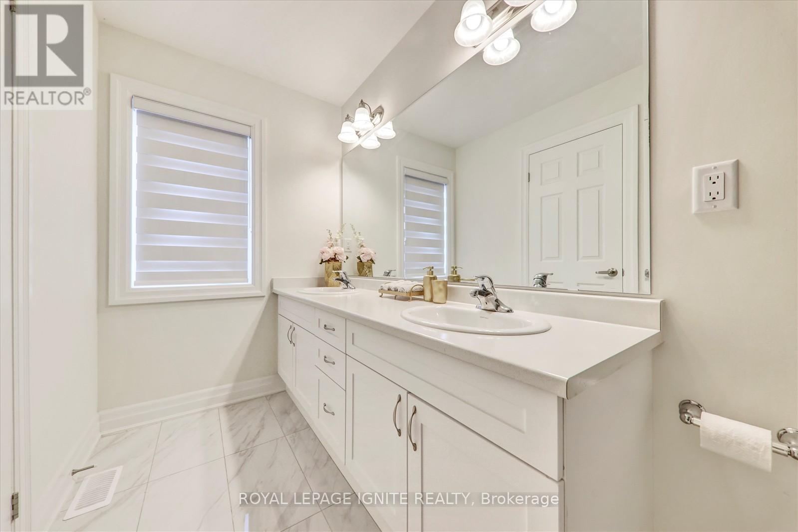 1405 Longspur Trail, Pickering, Ontario  L1X 0N2 - Photo 27 - E12448272