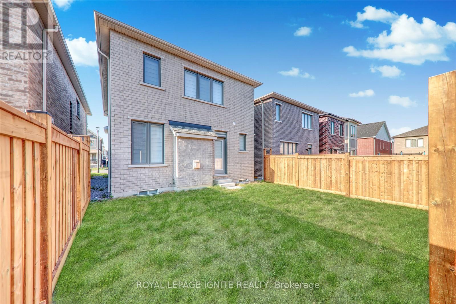 1405 Longspur Trail, Pickering, Ontario  L1X 0N2 - Photo 39 - E12448272