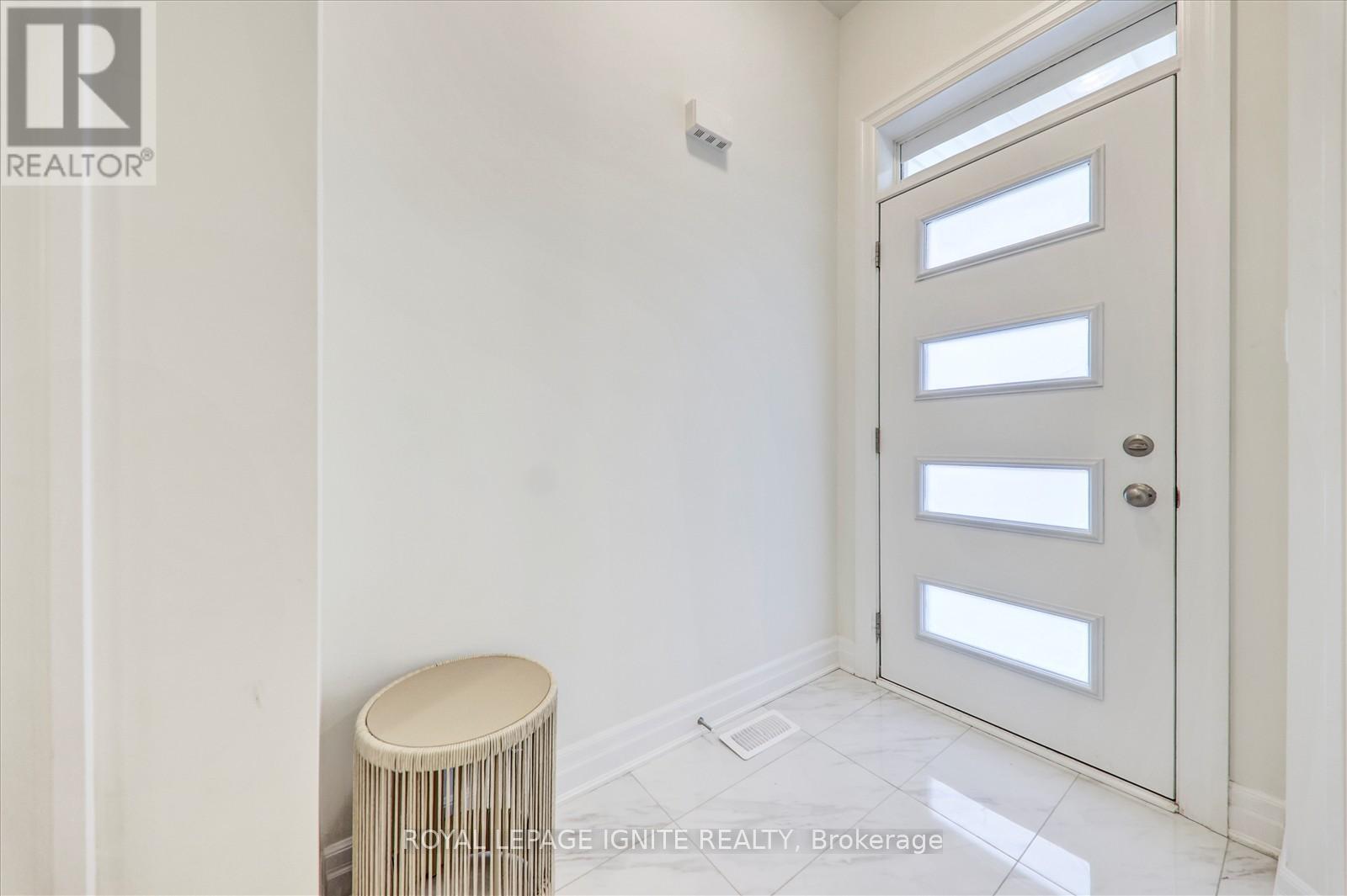 1405 Longspur Trail, Pickering, Ontario  L1X 0N2 - Photo 8 - E12448272