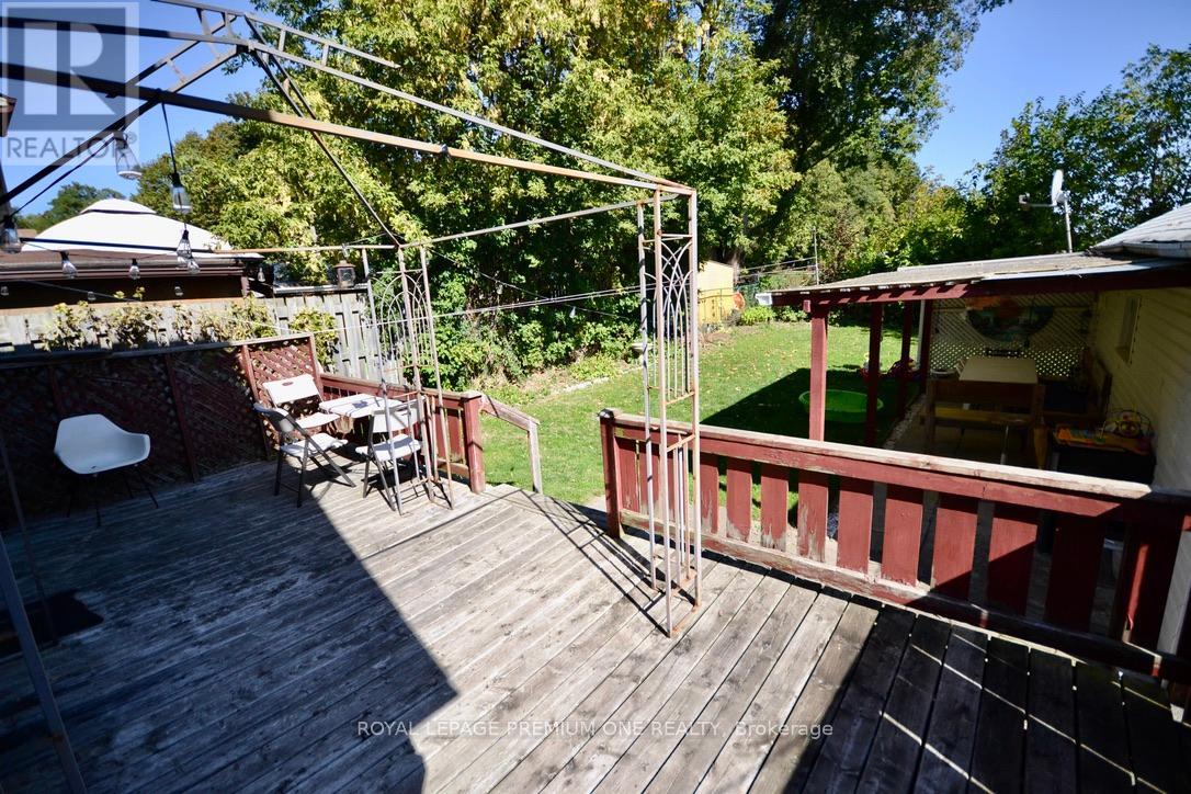 47 Singleton Road, Toronto, Ontario  M1R 1H8 - Photo 7 - E12448278