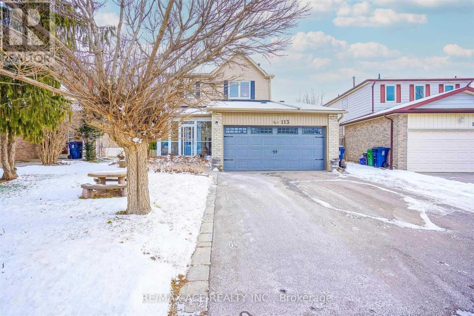 MAIN - 113 PLACENTIA BOULEVARD, Toronto, Ontario